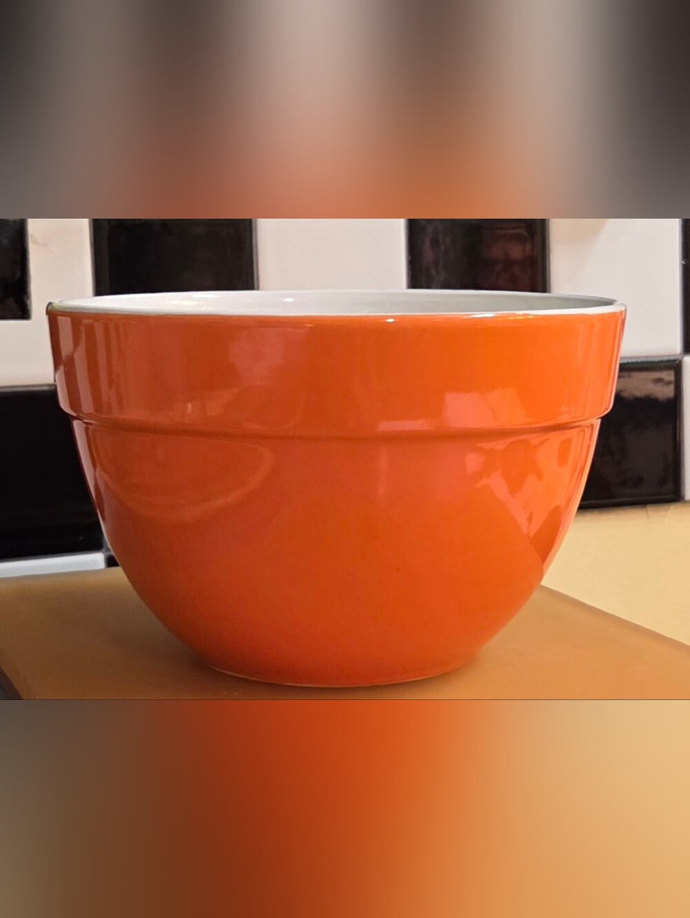 Tabletops Gallery Cilkection Orange Ceramic Mixinf Bowl 7"